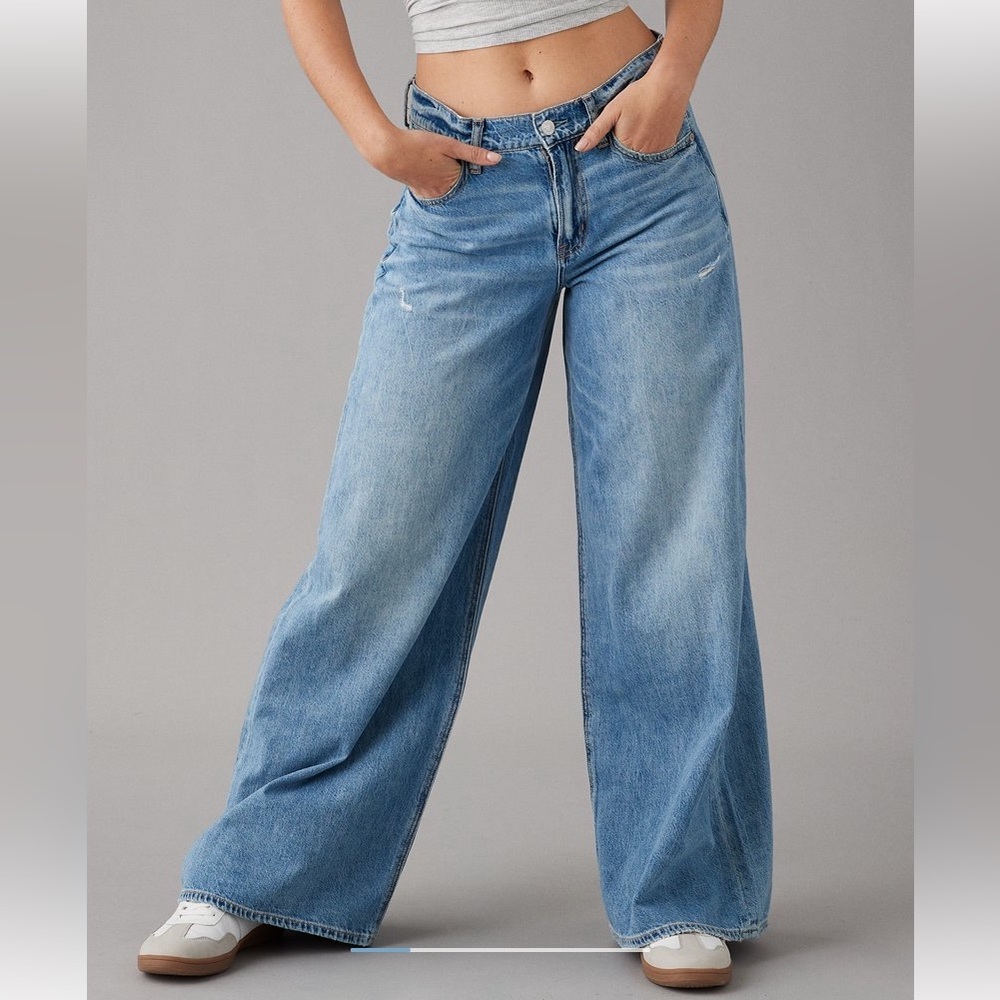 Size 8 Long American Eagle High Rise Wide Leg Blue Jeans
